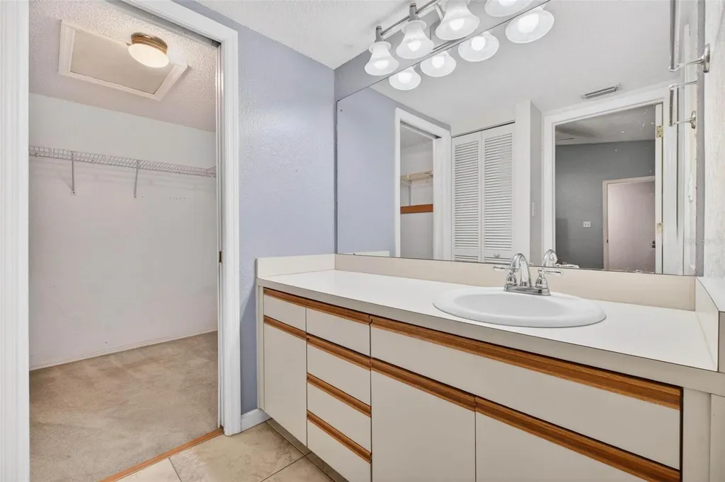 6389 93rd Terrace N Pinellas Park FL 33782