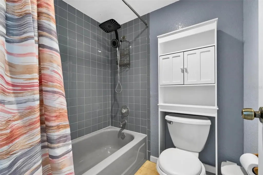 6389 93rd Terrace N Pinellas Park FL 33782