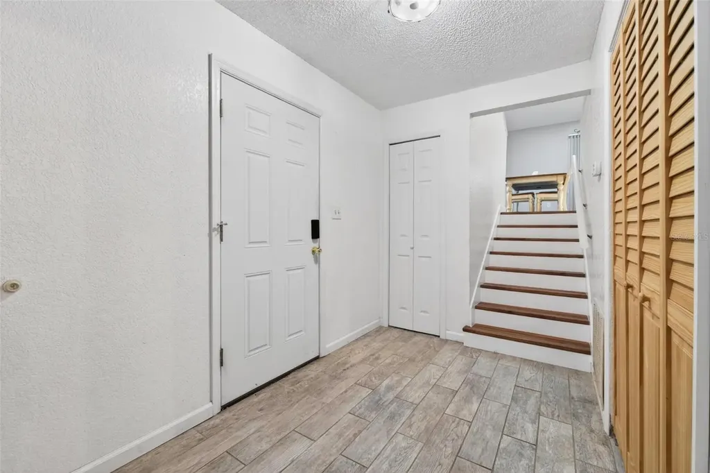6389 93rd Terrace N Pinellas Park FL 33782