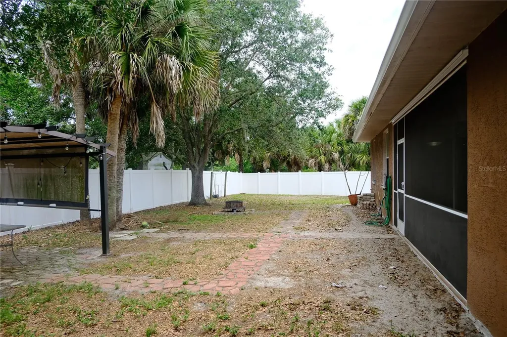 4491 Cuthbert Avenue North Port FL 34287