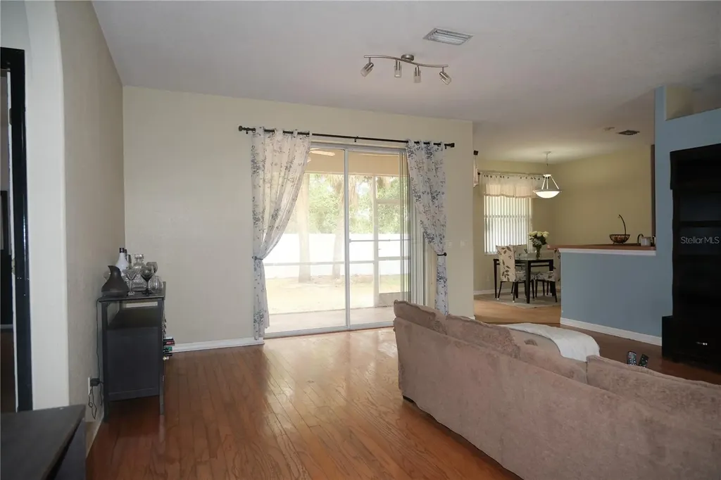 4491 Cuthbert Avenue North Port FL 34287