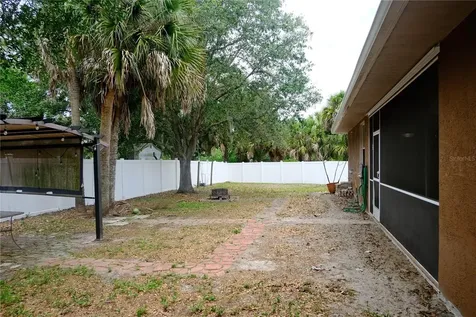 4491 Cuthbert Avenue North Port FL 34287