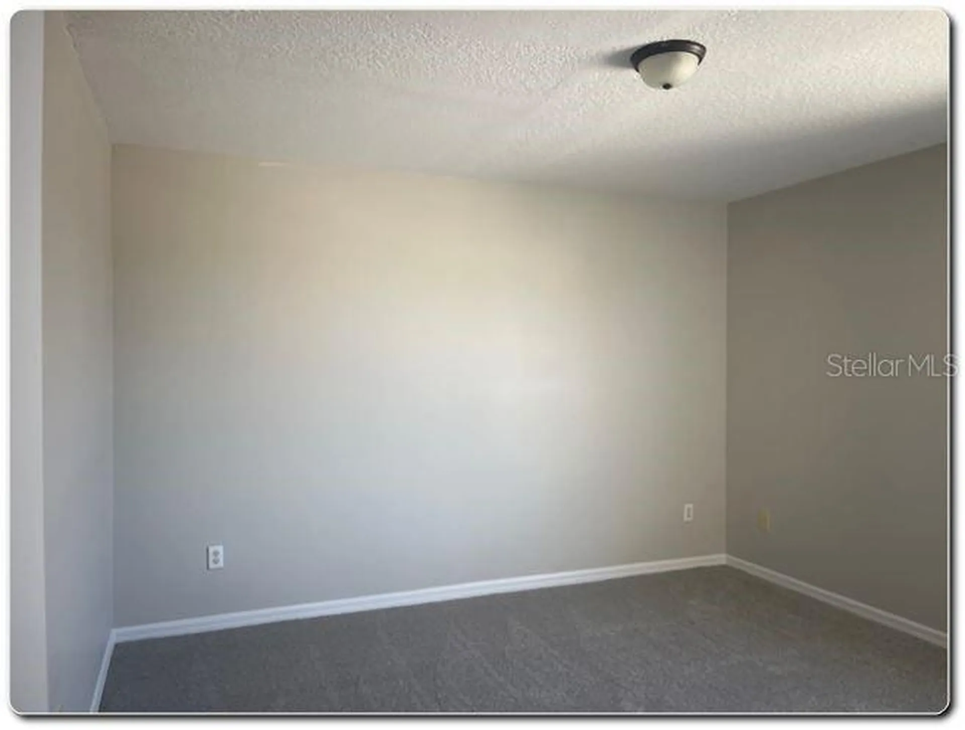 2887 Sweetspire Circle Kissimmee FL 34746