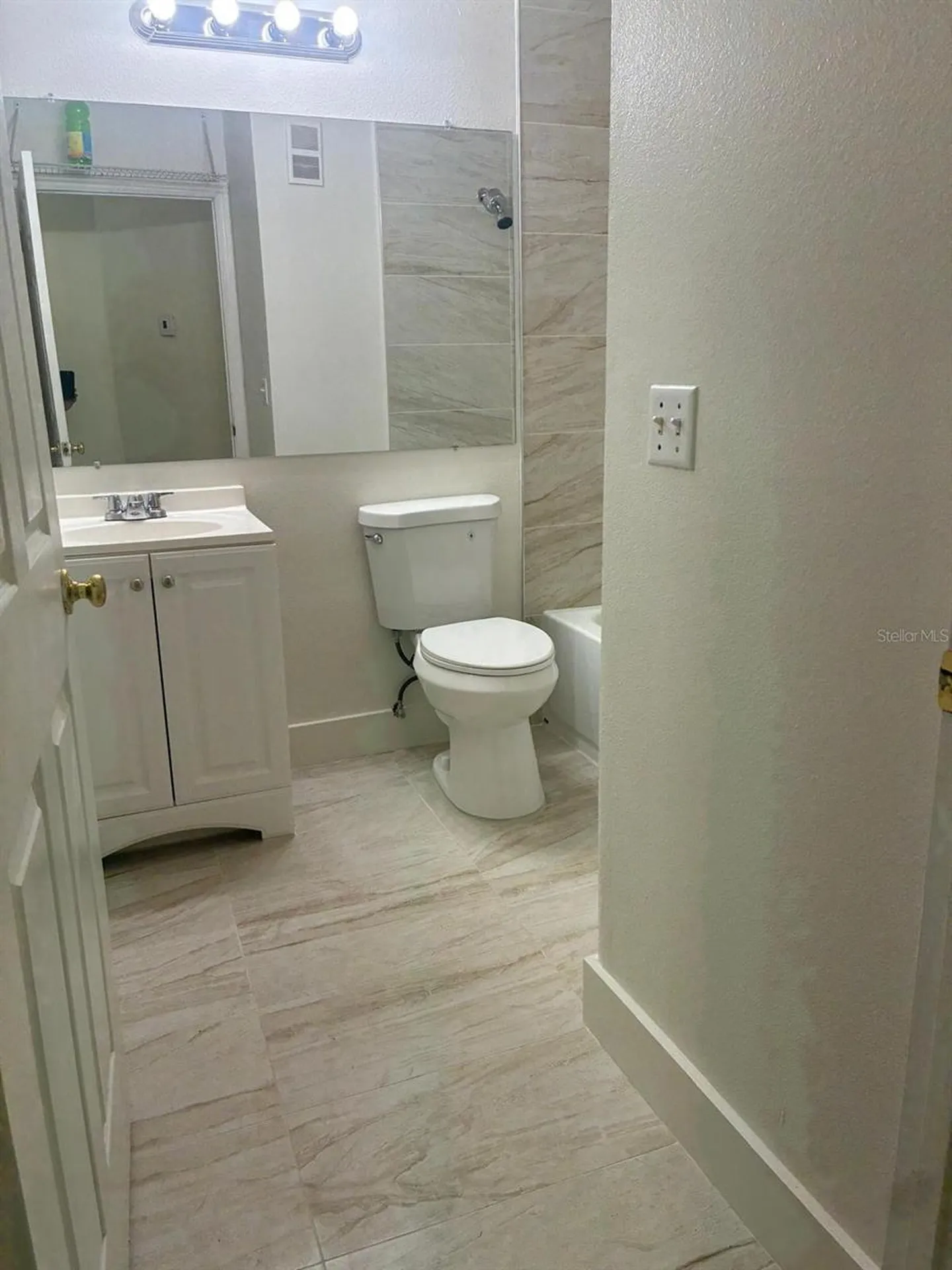 4332 S Kirkman Road Orlando FL 32811