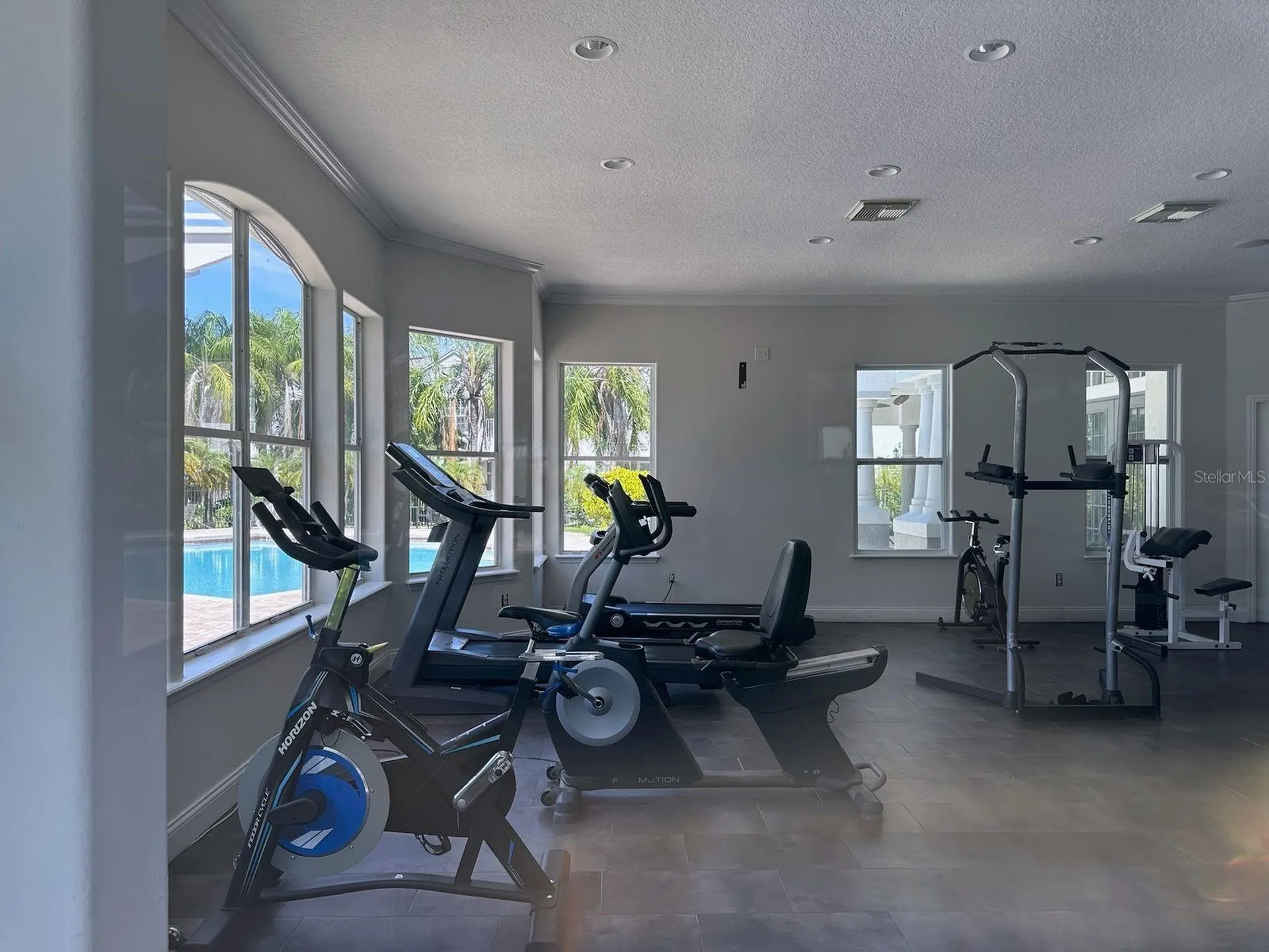 4332 S Kirkman Road Orlando FL 32811