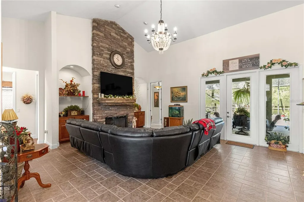 10304 SE 41st Terrace Belleview FL 34420