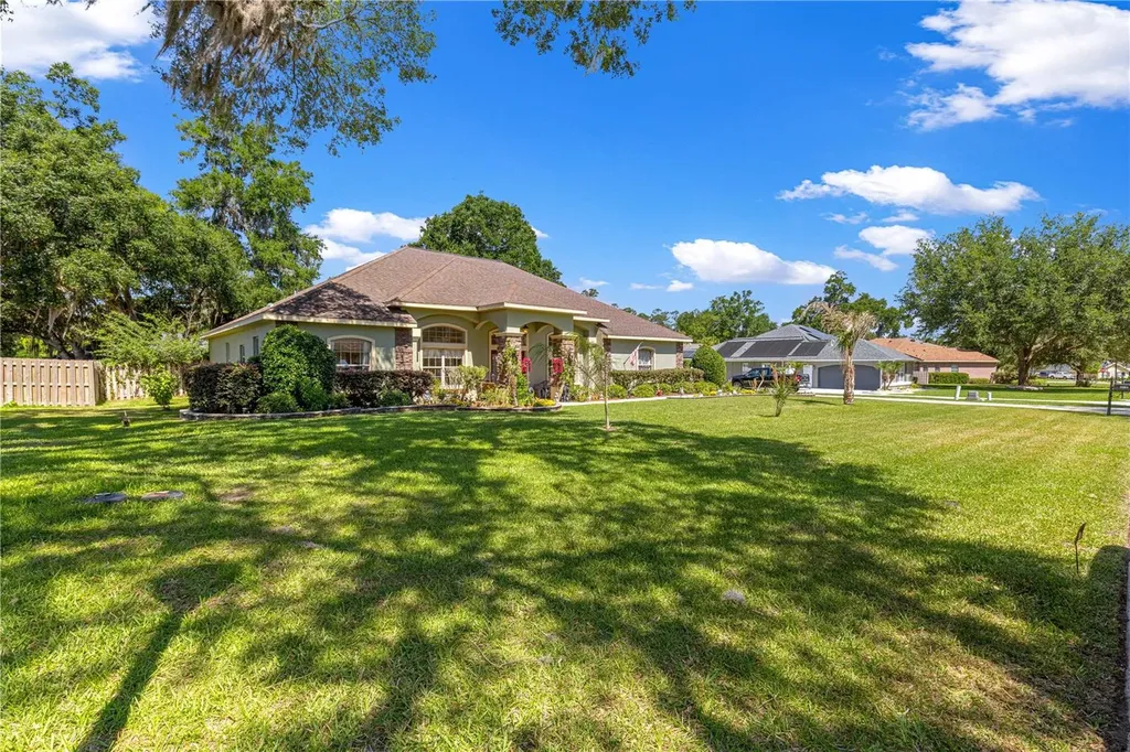 10304 SE 41st Terrace Belleview FL 34420