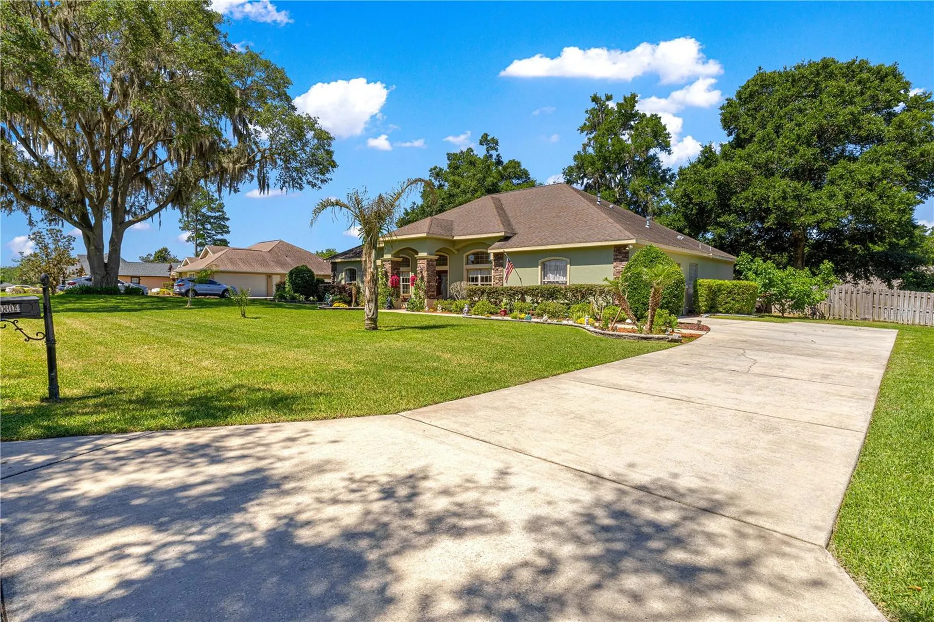10304 SE 41st Terrace Belleview FL 34420