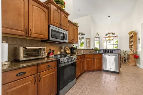 10304 SE 41st Terrace Belleview FL 34420