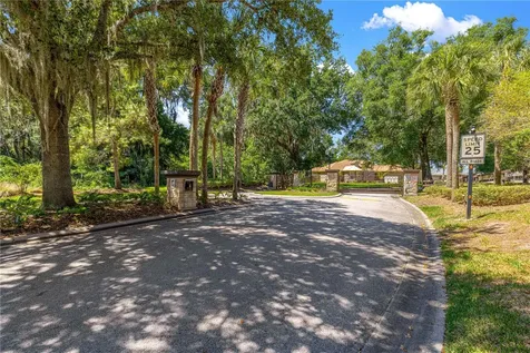10304 SE 41st Terrace Belleview FL 34420