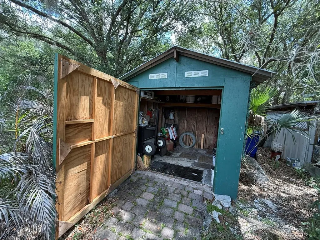 18561 NW 306th Street Okeechobee FL 34972
