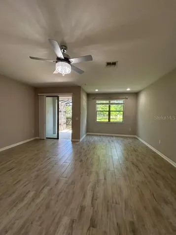 204 Rustic Loop Sanford FL 32771