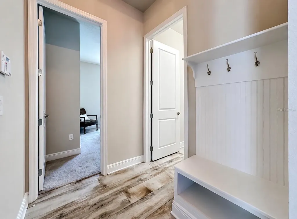 13928 Swallow Hill Drive Lithia FL 33547