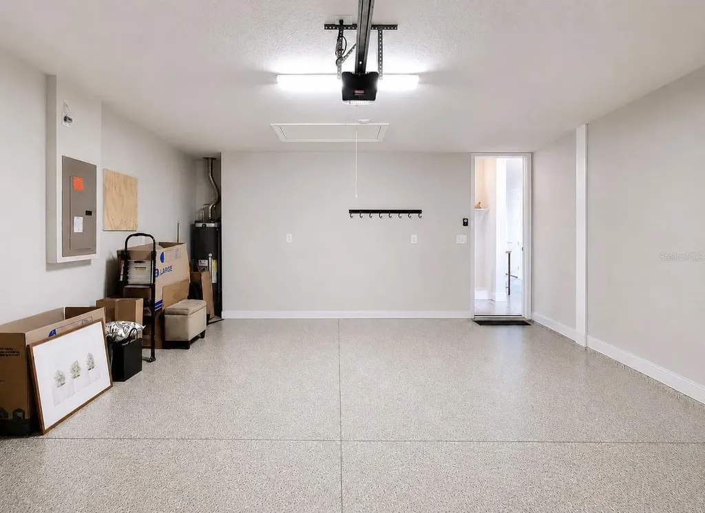 13928 Swallow Hill Drive Lithia FL 33547