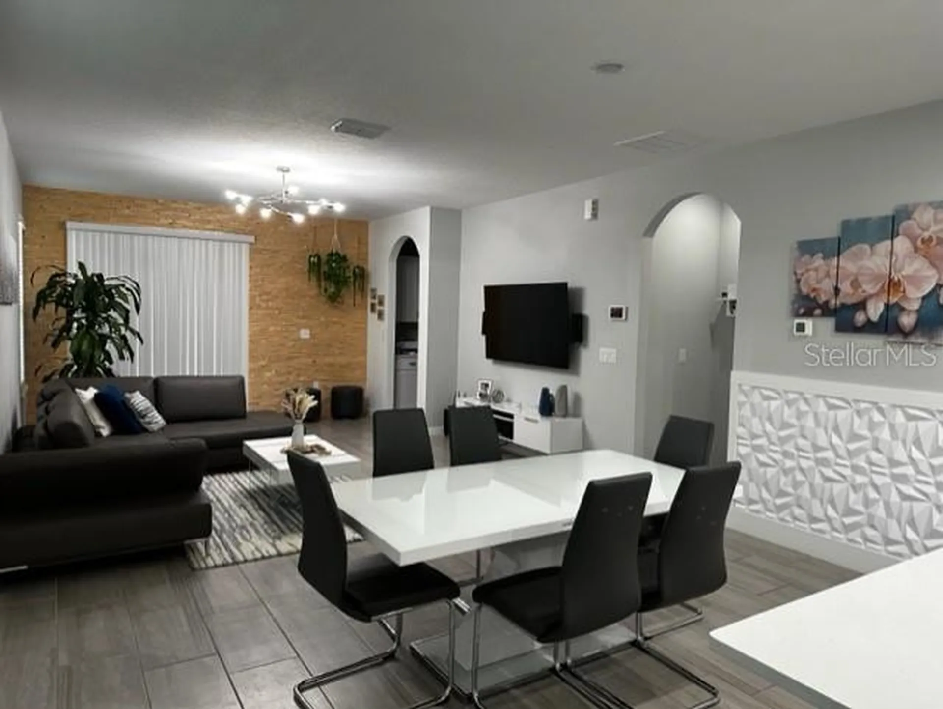 9318 Mclaren Alley Winter Garden FL 34787