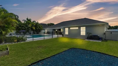 112 Rudy Street Auburndale FL 33823