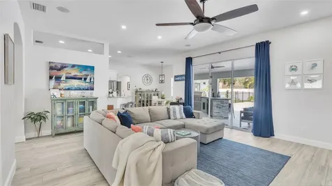 112 Rudy Street Auburndale FL 33823