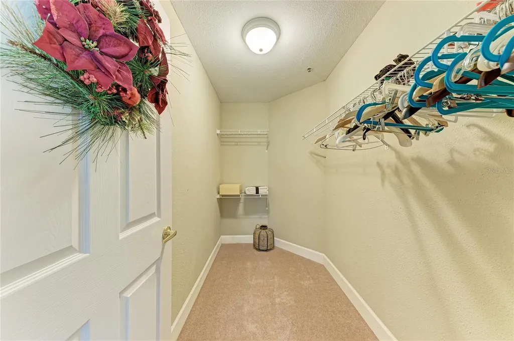 4040 Crockers Lake Boulevard Sarasota FL 34238