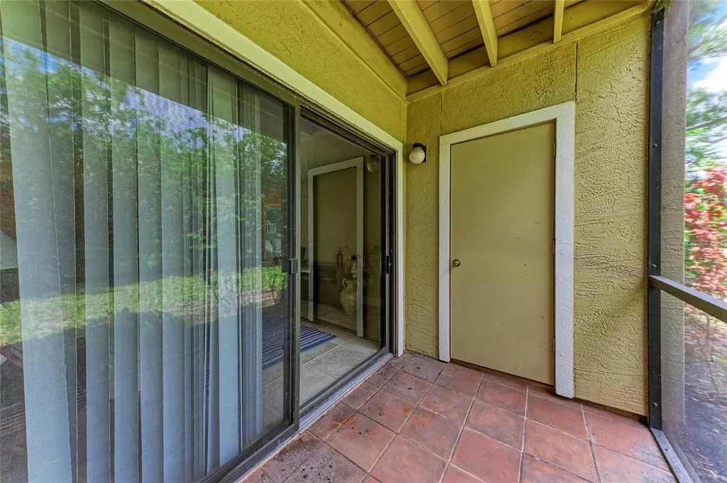 4040 Crockers Lake Boulevard Sarasota FL 34238