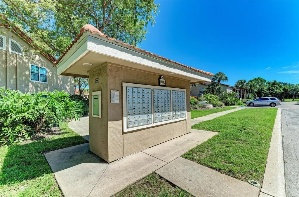 4040 Crockers Lake Boulevard Sarasota FL 34238