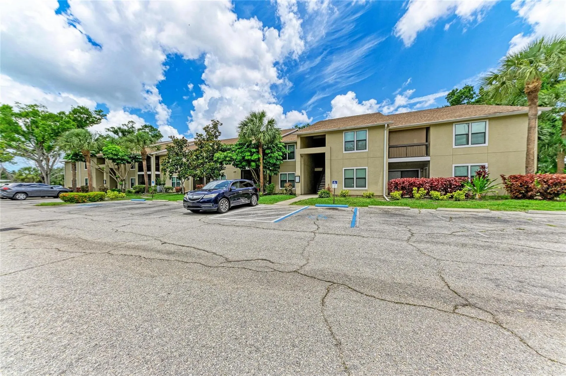 4040 Crockers Lake Boulevard Sarasota FL 34238