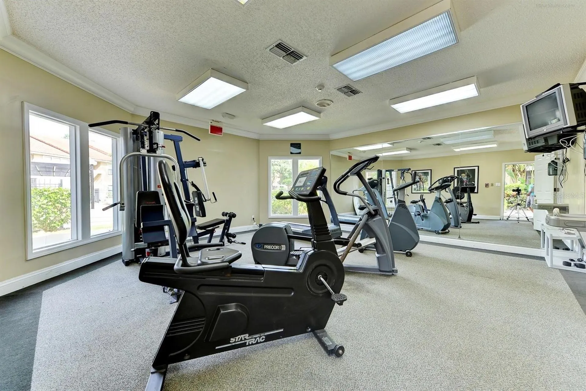 4040 Crockers Lake Boulevard Sarasota FL 34238