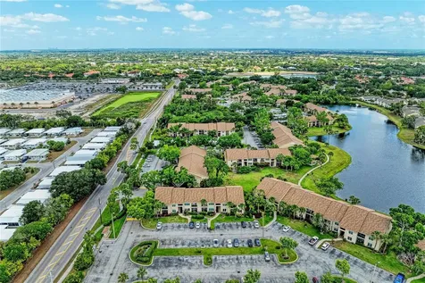 4040 Crockers Lake Boulevard Sarasota FL 34238