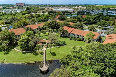 4040 Crockers Lake Boulevard Sarasota FL 34238