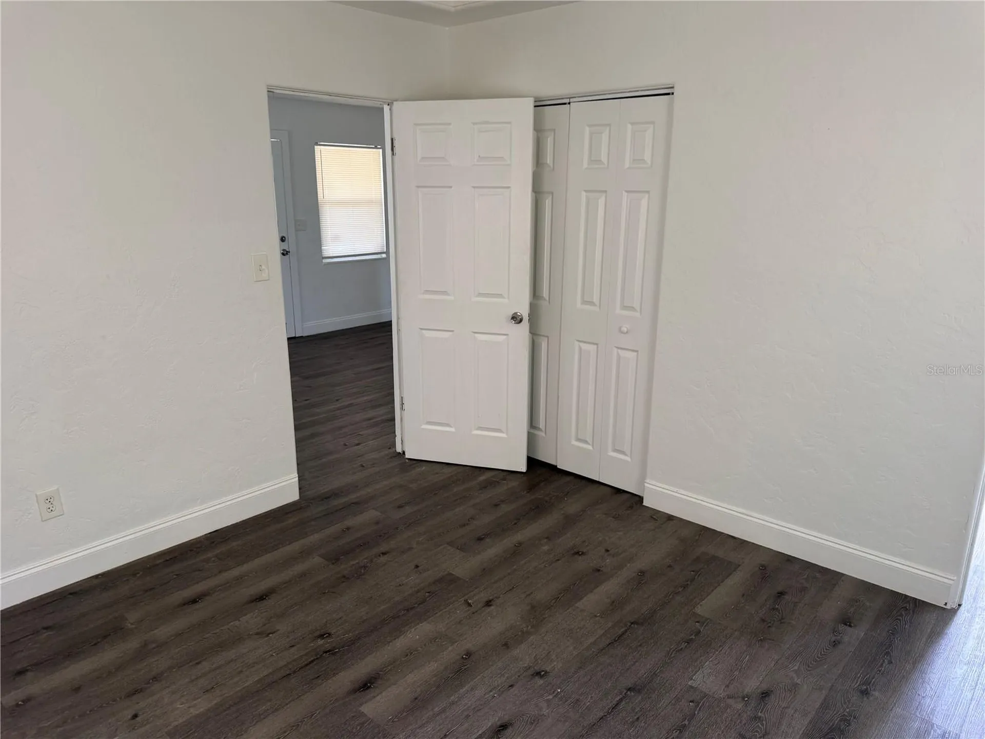 4621 17th Avenue S St Petersburg FL 33711