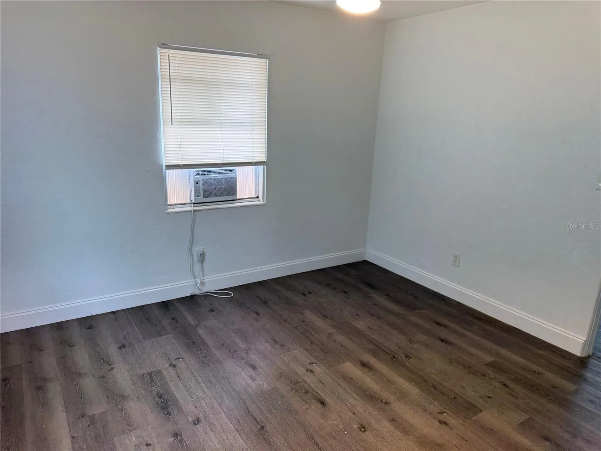 4621 17th Avenue S St Petersburg FL 33711