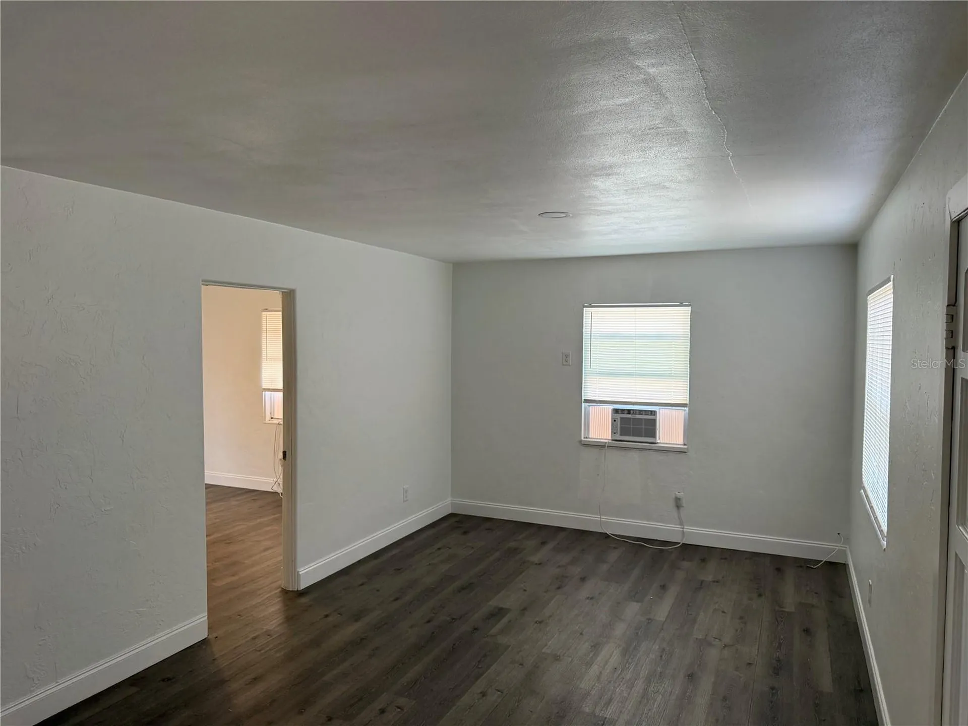 4621 17th Avenue S St Petersburg FL 33711