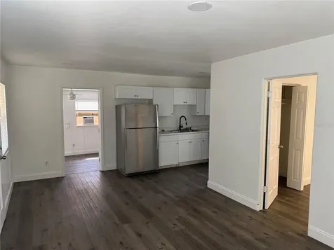 4621 17th Avenue S St Petersburg FL 33711