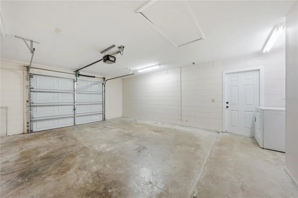 625 E 8th Avenue Mount Dora FL 32757