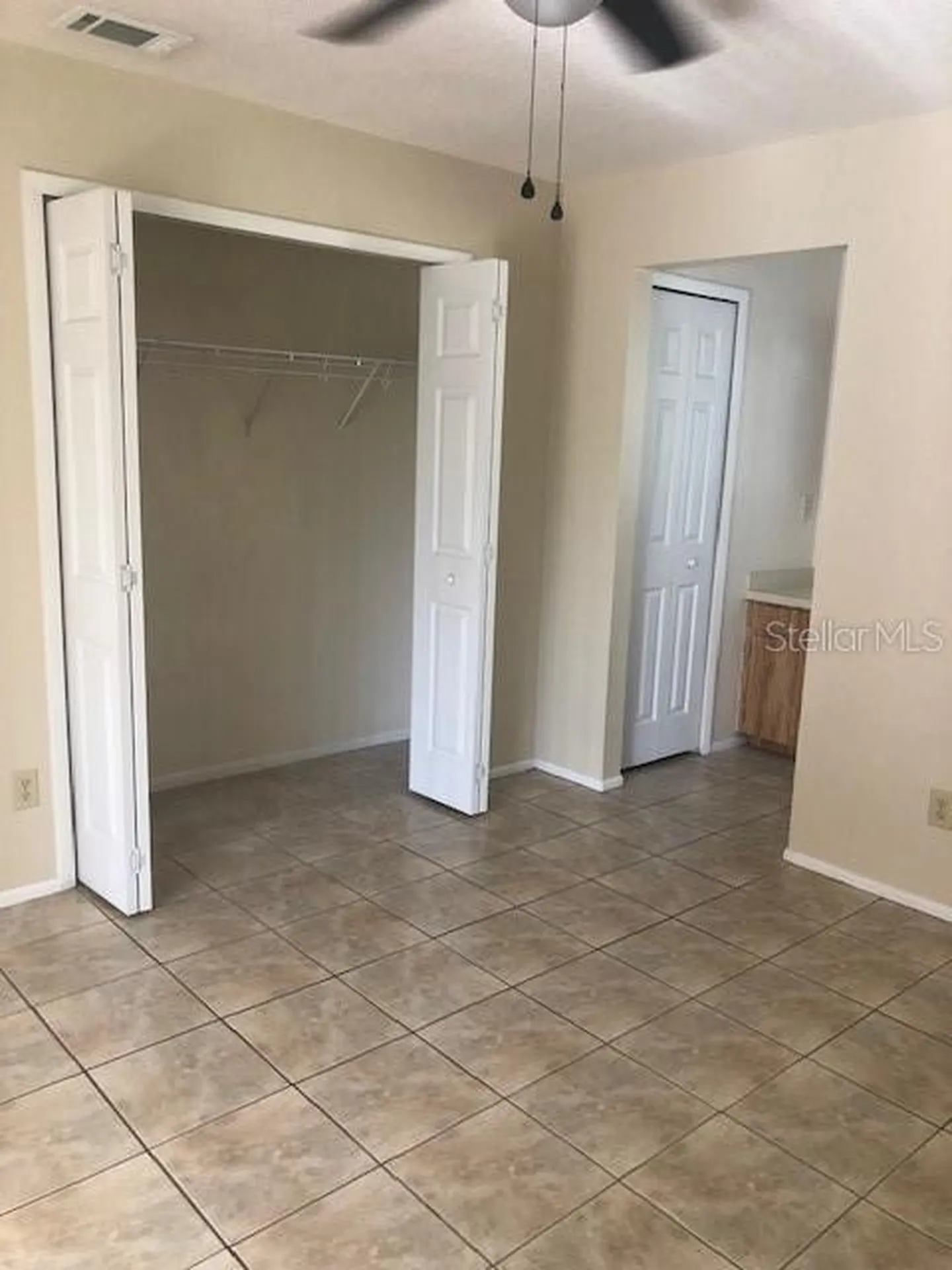 625 E 8th Avenue Mount Dora FL 32757