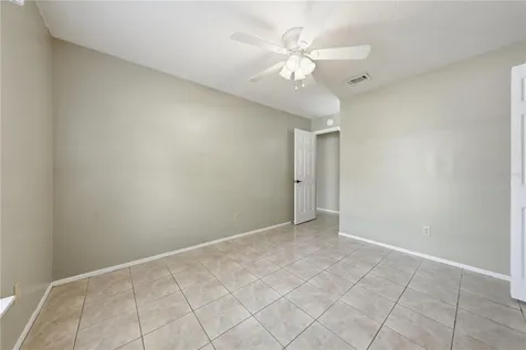 625 E 8th Avenue Mount Dora FL 32757