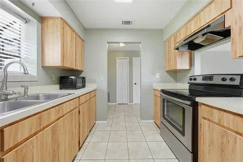 625 E 8th Avenue Mount Dora FL 32757