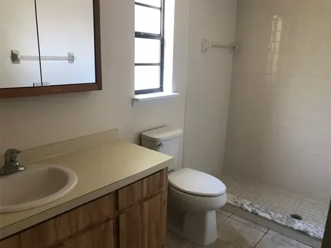625 E 8th Avenue Mount Dora FL 32757