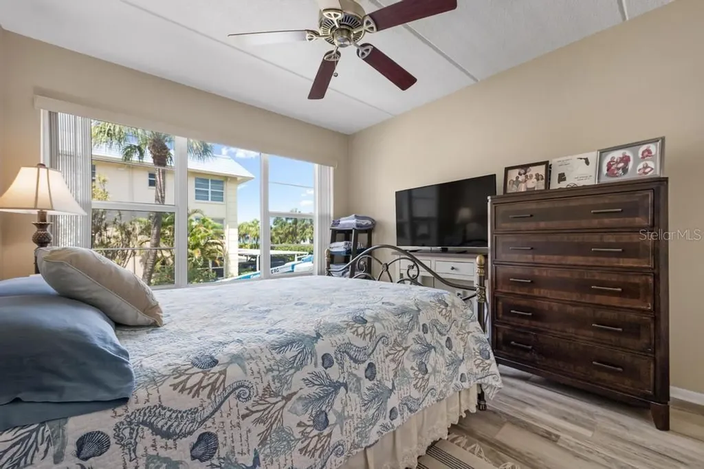 3806 Gulf Of Mexico Drive Longboat Key FL 34228