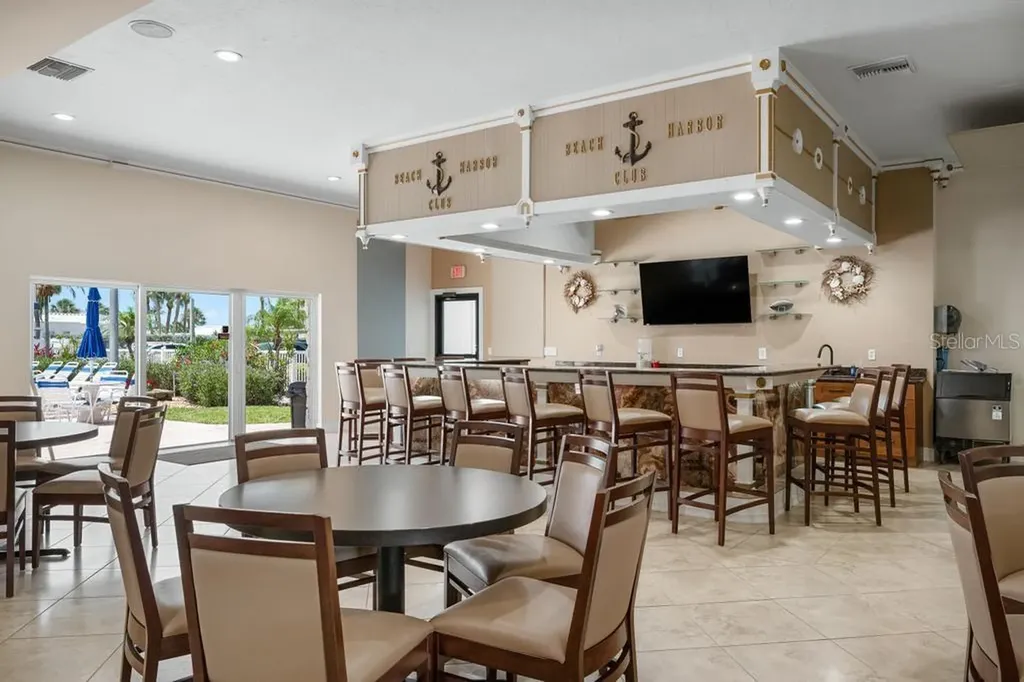 3806 Gulf Of Mexico Drive Longboat Key FL 34228
