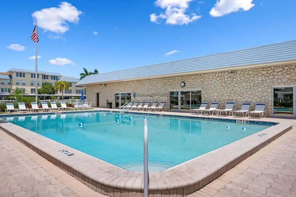 3806 Gulf Of Mexico Drive Longboat Key FL 34228