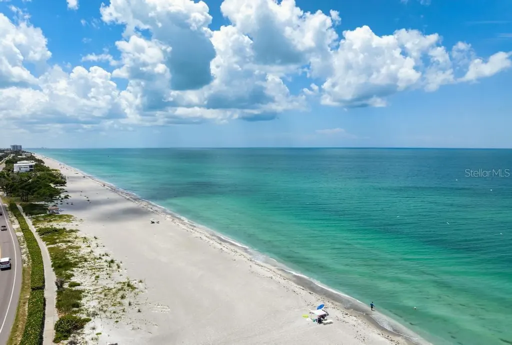 3806 Gulf Of Mexico Drive Longboat Key FL 34228