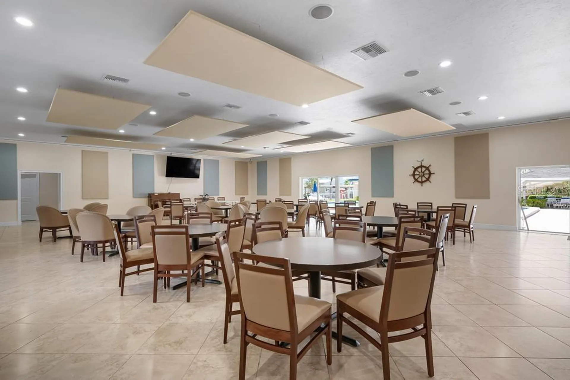 3806 Gulf Of Mexico Drive Longboat Key FL 34228