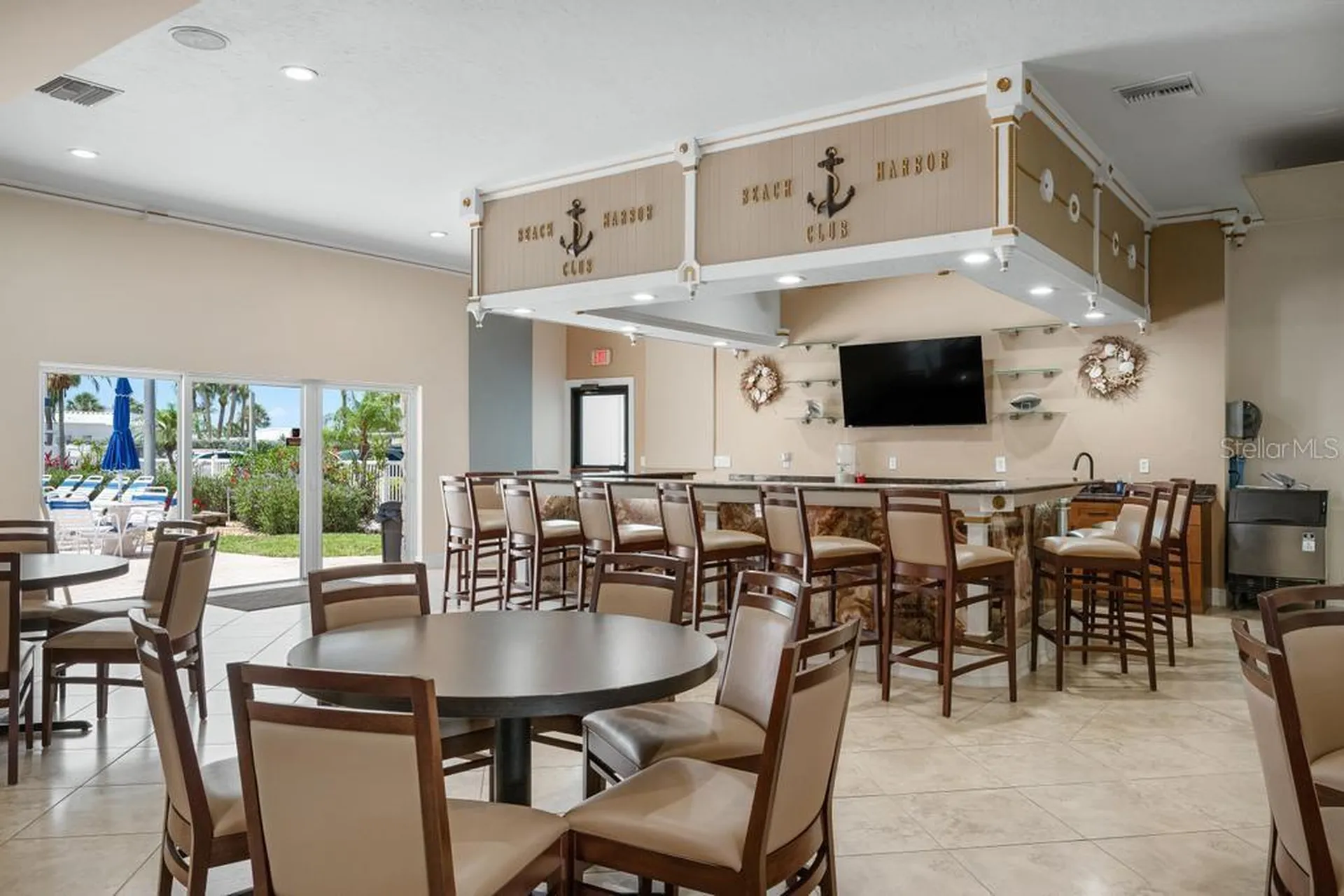 3806 Gulf Of Mexico Drive Longboat Key FL 34228