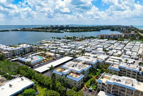 3806 Gulf Of Mexico Drive Longboat Key FL 34228