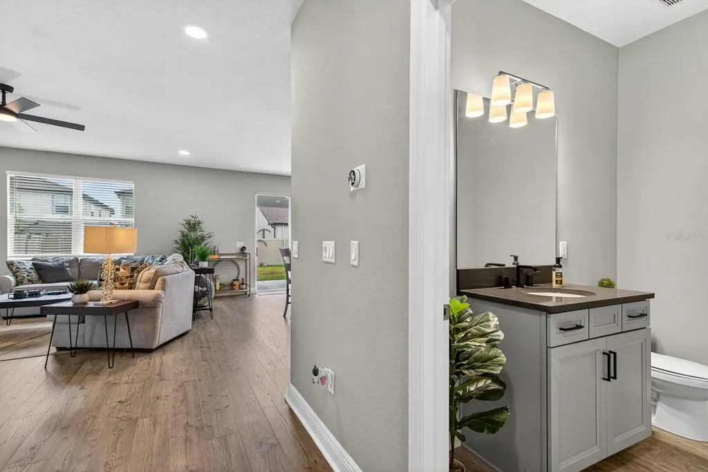 7241 Notched Pine Bend Wesley Chapel FL 33545