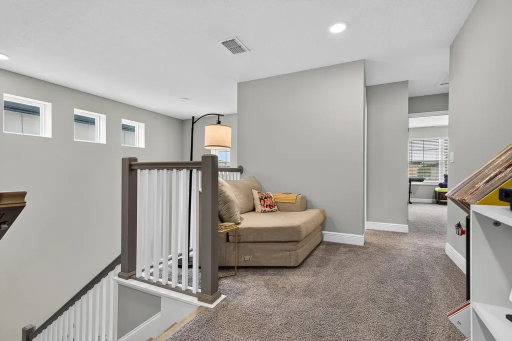 7241 Notched Pine Bend Wesley Chapel FL 33545