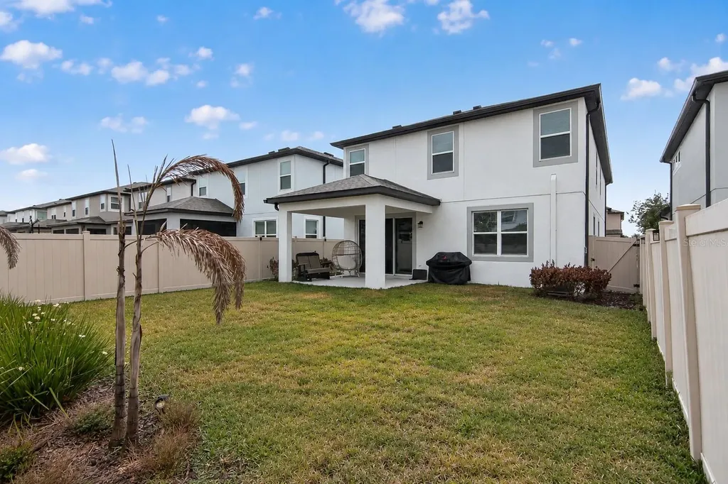 7241 Notched Pine Bend Wesley Chapel FL 33545