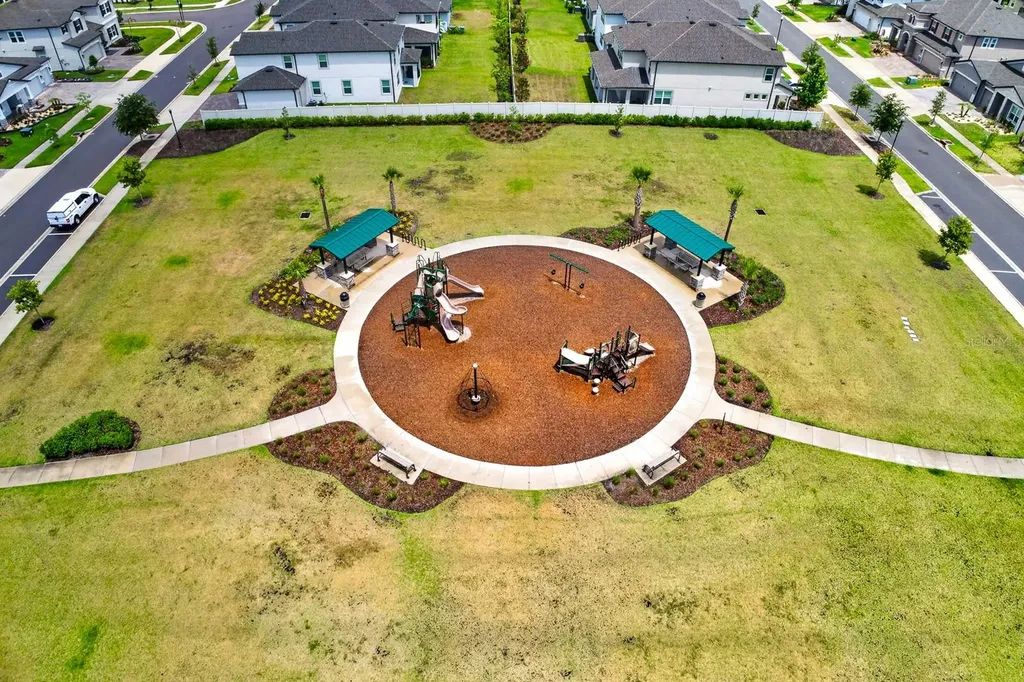 7241 Notched Pine Bend Wesley Chapel FL 33545