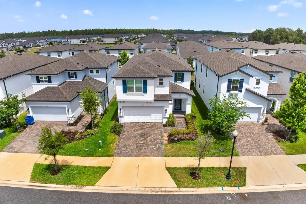 7241 Notched Pine Bend Wesley Chapel FL 33545