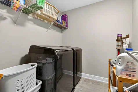 7241 Notched Pine Bend Wesley Chapel FL 33545